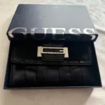 Portefeuille GUESS